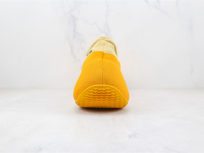 Adidas Yeezy Knit RNR Sulfur GW5353