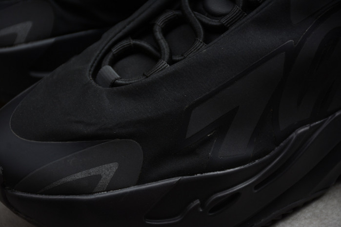 adidas Yeezy Boost 700 MNVN Triple Black FV4440