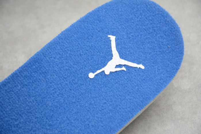 Air Jordan 3 Retro "Varsity Royal" CT8532-400