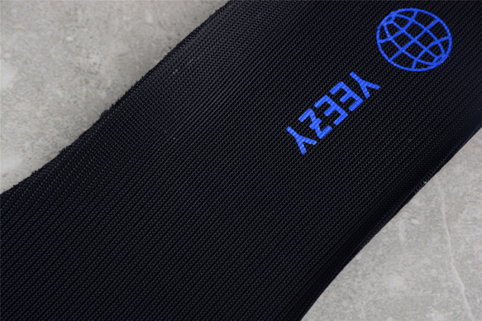 adidas Yeezy Boost 350 V2 Dazzling Blue GY7164