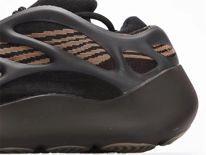 Yeezy 700 V3 Dark Glow GX6144