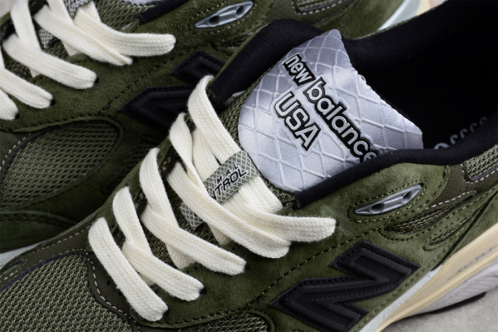 JJJJound x New Balance 990V3