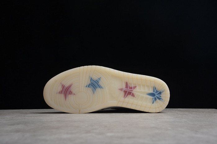 Air Jordan 1 Retro High OG "Trophy Room DA2728-100