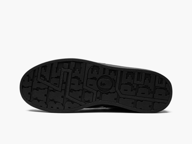 A BATHING APE® Womens SKULL STA L Black