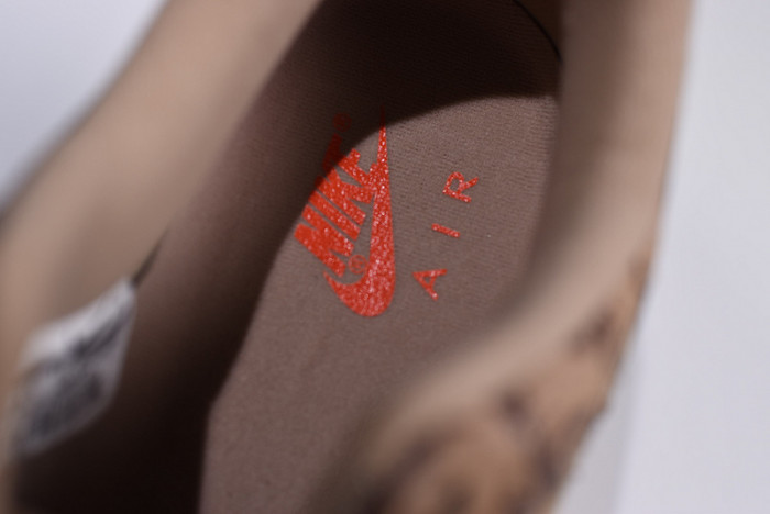 Nike Air Force 1 Low UK AV2585-200