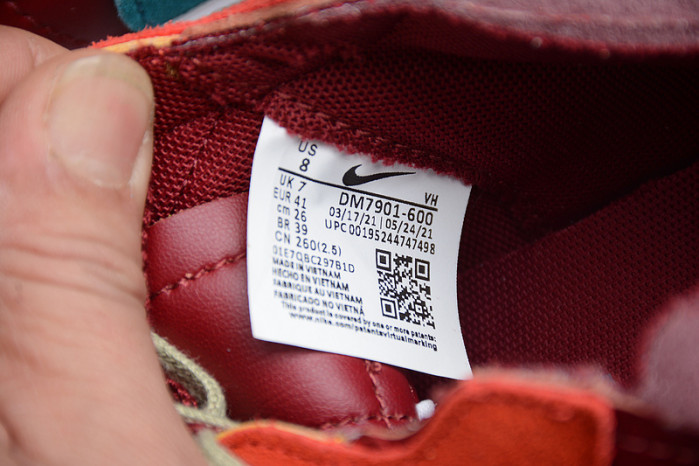 KAWS x sacai x Blazer Low Team Red DM7901-600