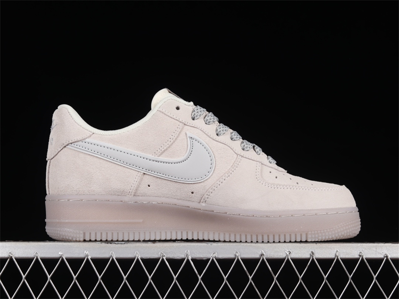Nk Air Force 1'07 Low SI0820-605
