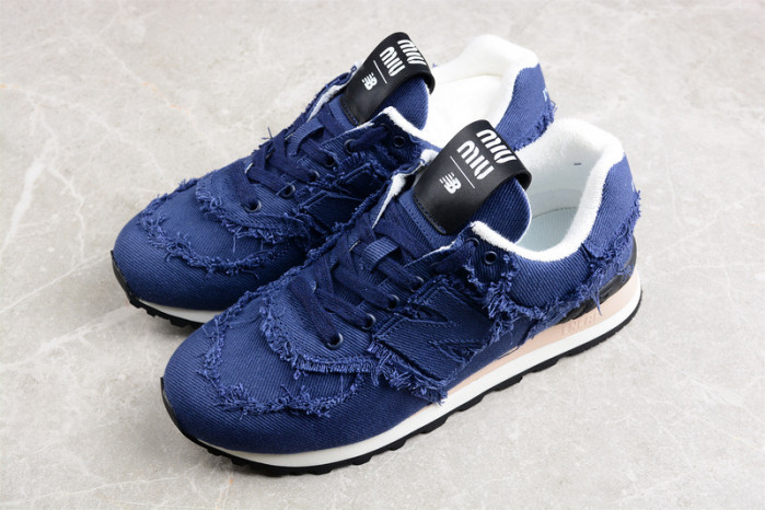 Miu Miu x New Balance IU688M