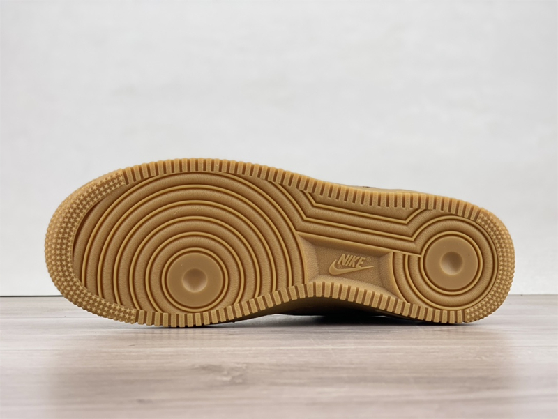 SUPREME X AIR FORCE 1 LOW SP WHEAT DN1555-200