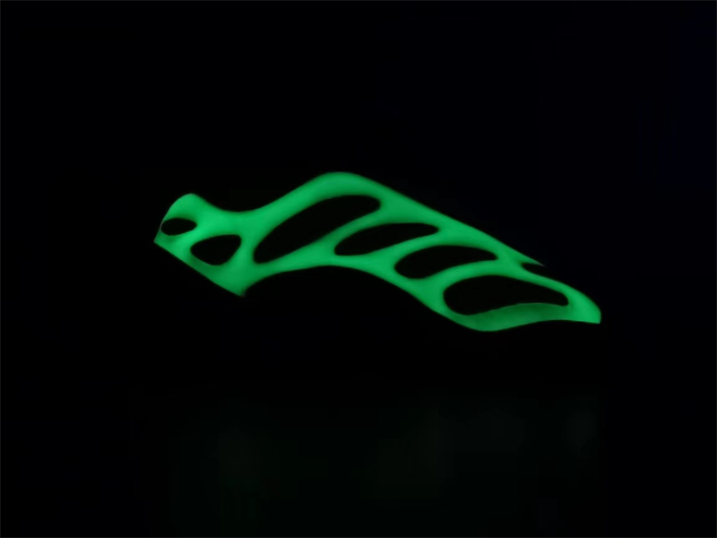 Yeezy 700 V3 Dark Glow GX6144