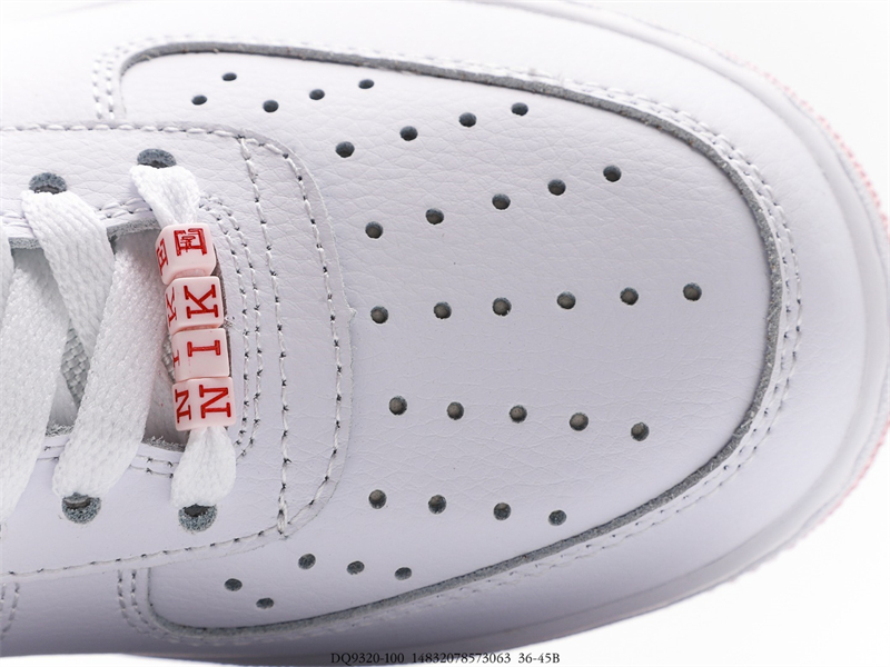 Women's Nike Air Force 1' 07