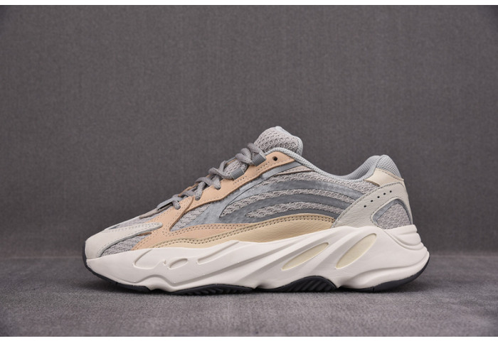 adidas Yeezy Boost 700 V2 Cream GY7924