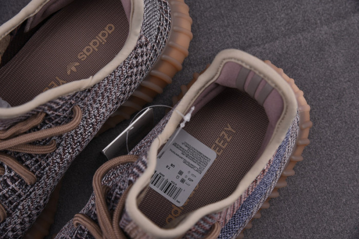 adidas Yeezy Boost 350 V2 Fade H02795