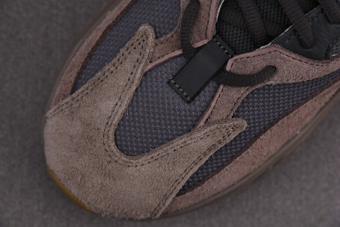 Kanye West x Adidas Yeezy Runner Boost 700Mauve EE9614