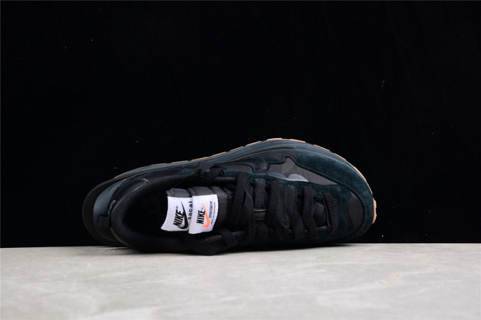 NIKE VAPORWAFFLE SACAI BLACK GUM DD1875-001