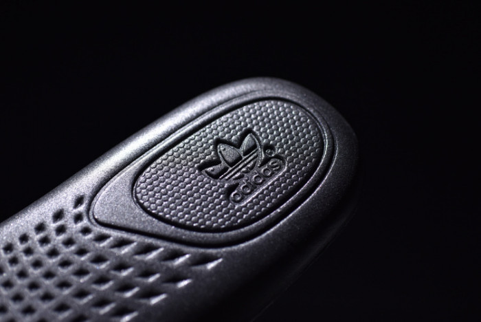 adidas Yeezy Boost 350 V2 Black Copper BY1605