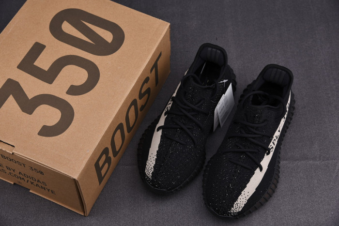 adidas Yeezy Boost 350 V2 Oreo White Black BY1604