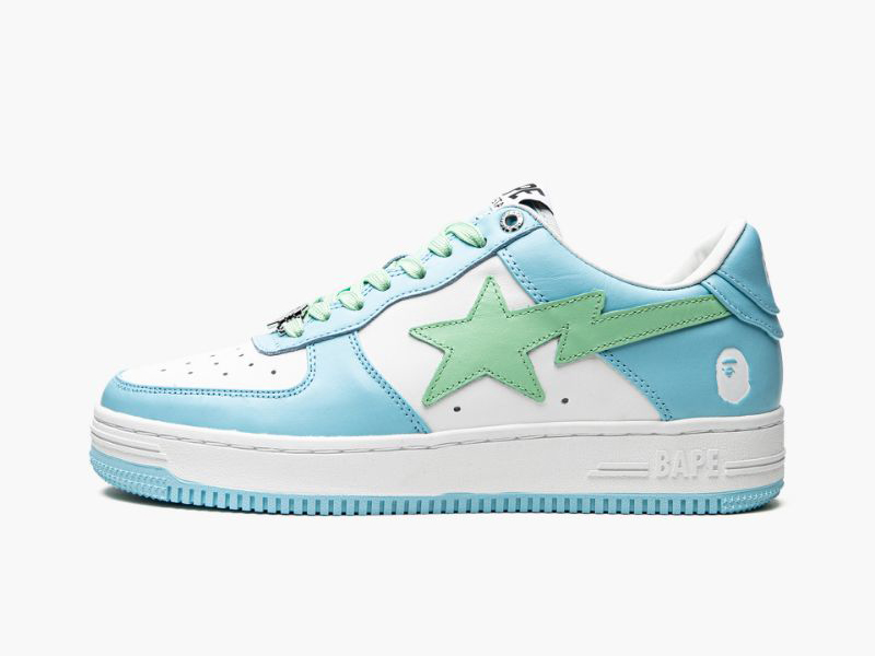A BATHING APE® Womens BAPE STA LOW L IT Light Blue