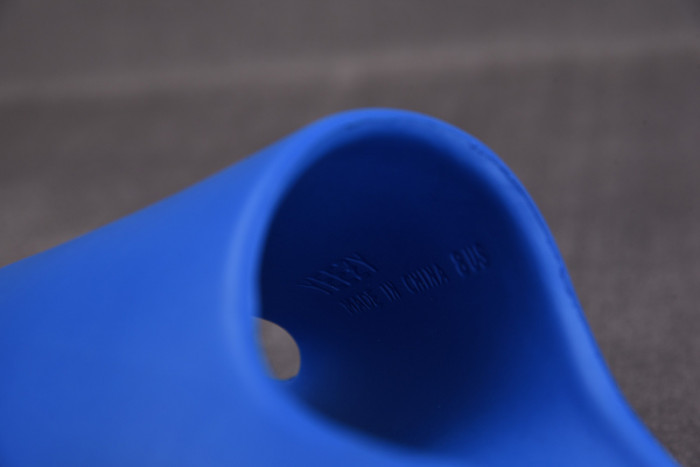 Kanye West x Adidas Yeezy Slide"Bone" FY7498