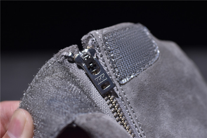 Adidas Yeezy 750 Boost Light Grey Gum Glow Dark BB1840