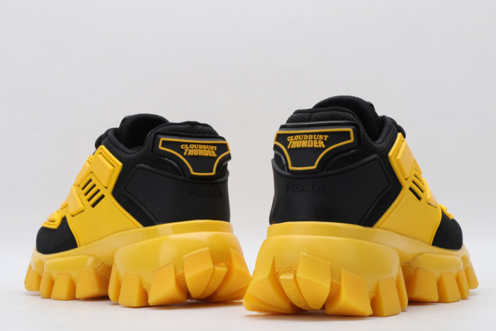Prada snekaers P000001