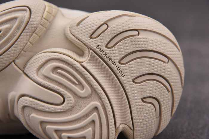 adidas Yeezy Desert Rat 500 Blush DB2908