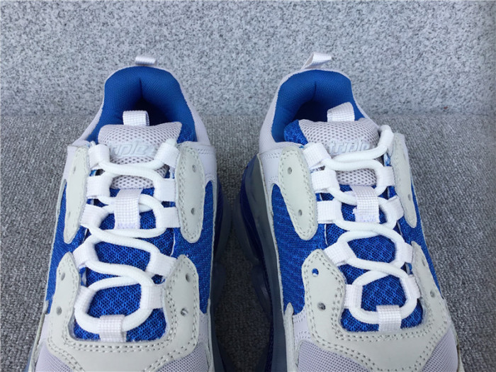 Balenciaga TRIPLES TRAINER CLEAR SOLE SNEAKERS 3000004