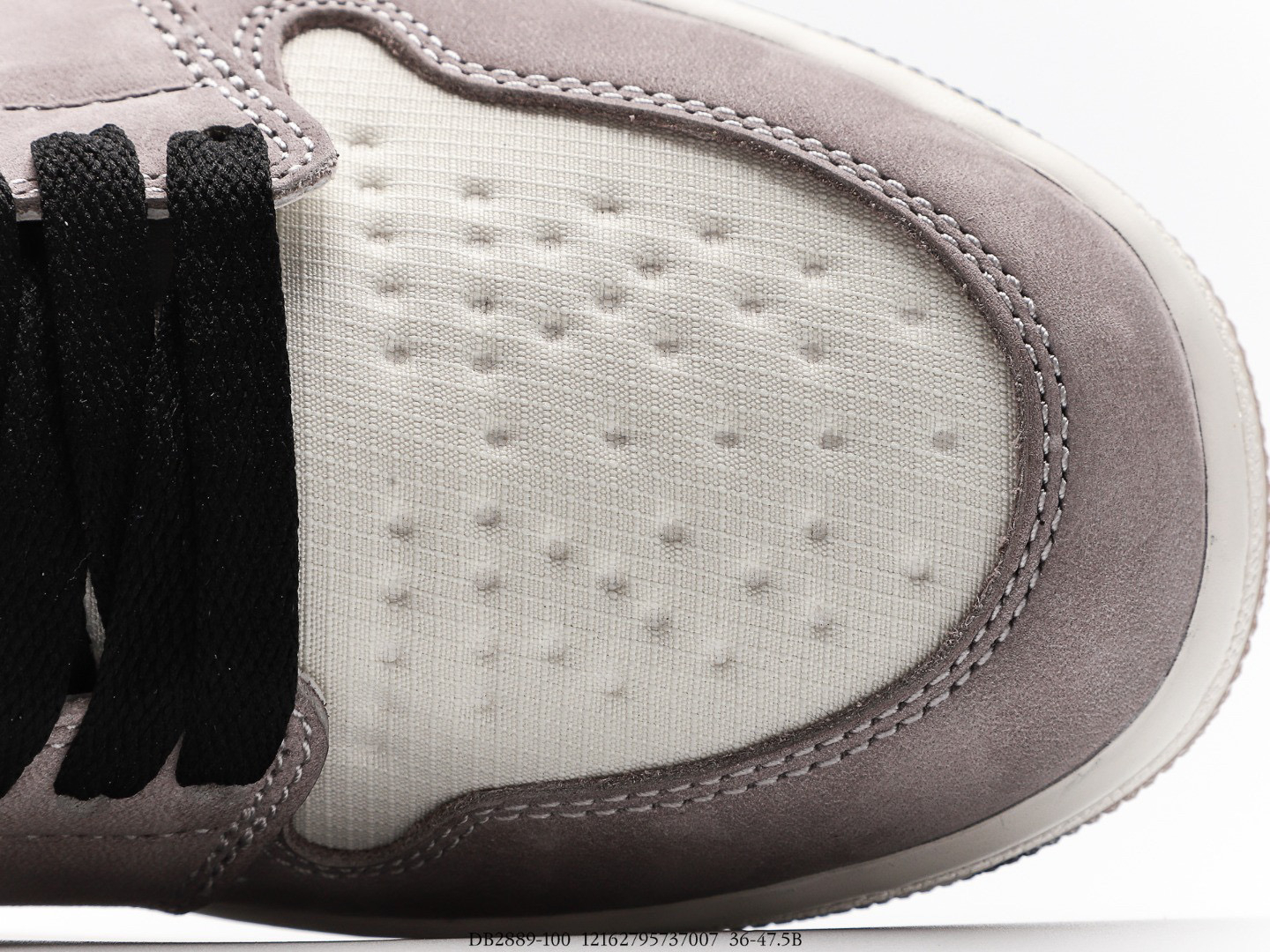 Jordan 1 High Element Gore-Tex Light Bone D2889-100