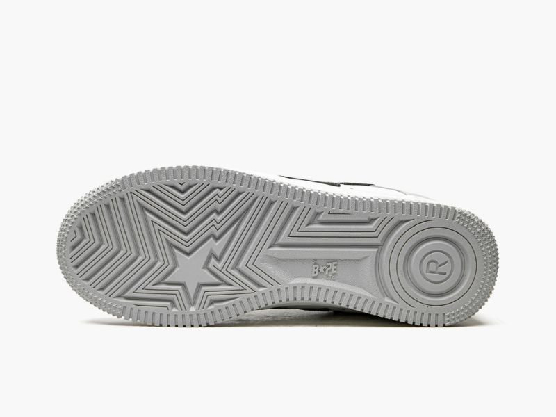 A BATHING APE® Mens BAPE STA LOW M2 IT GREY