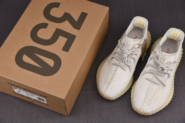 adidas Yeezy Boost 350 V2 Light GY3438
