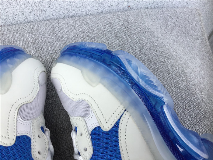 Balenciaga TRIPLES TRAINER CLEAR SOLE SNEAKERS 3000004