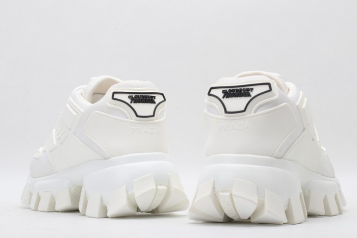 Prada snekaers P000006