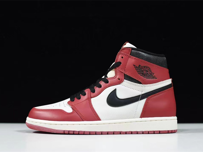 Air Jordan 1 Retro High OG 'Chicago Lost & Found' DZ5485-612