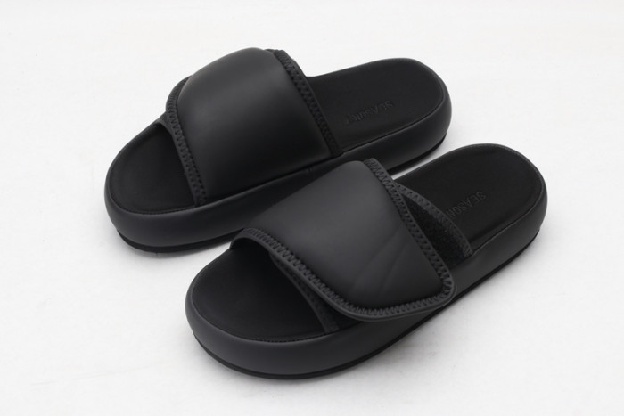 Yeezy sandal1
