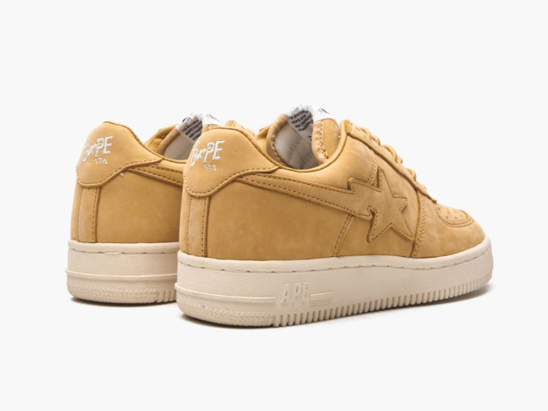 A BATHING APE® Mens BAPE STA YELLOW NUBUK