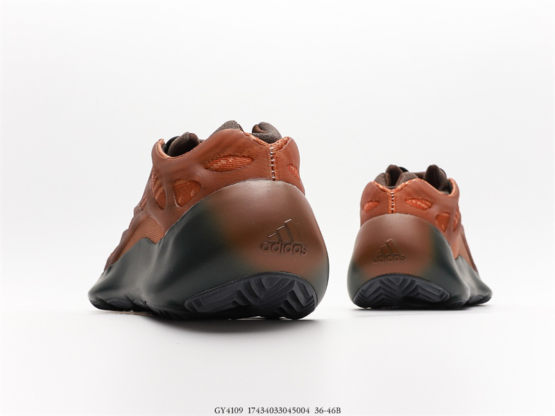 Yeezy 700 V3 Copper Fade GY4109