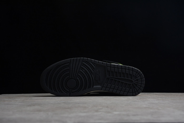 Air Jordan 1 High OG University Gold 555088-118