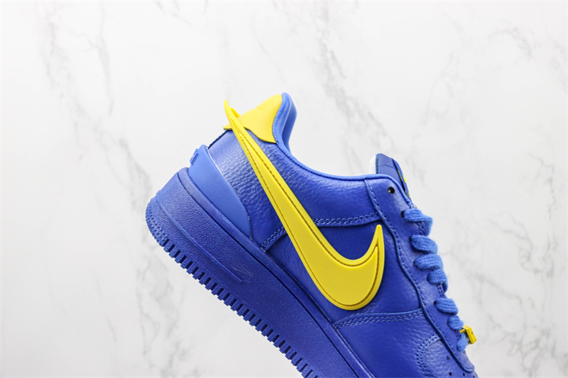 Nike Air Force 1 Low SP DV3464-400