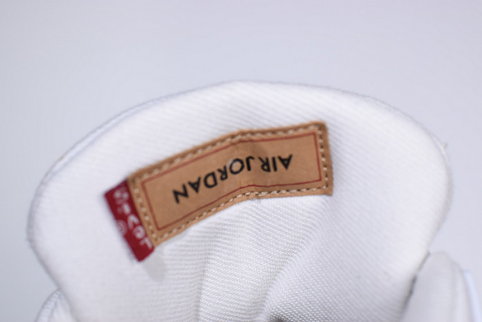 Levis x Air Jordan 4 White AO2571-100