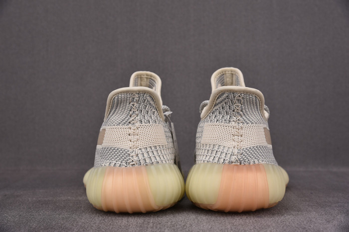 adidas Yeezy Boost 350 V2 Lundmark FU9161