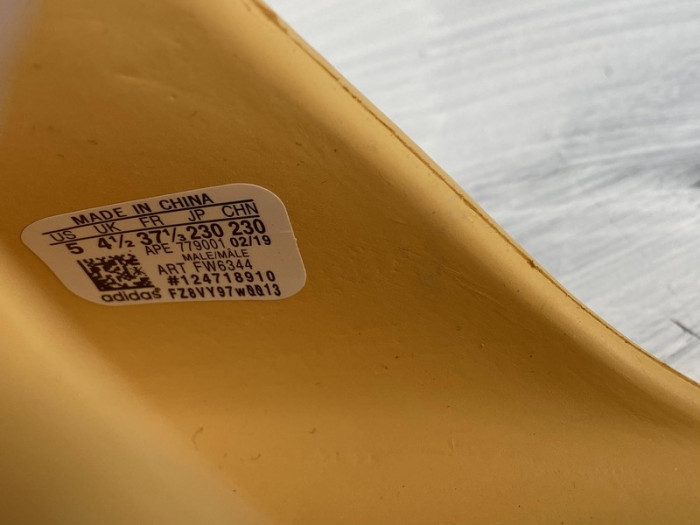 ADIDAS Yeezy Slide Desert Sand FW6344