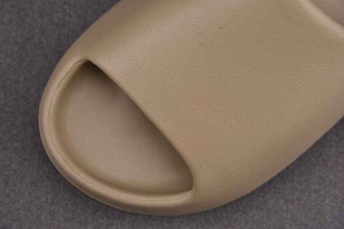 adidas Yeezy Slide Pure (Restock Pair) GW1934
