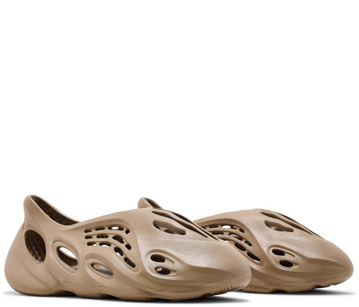 Yeezy Foam Runner Ochre GW3354