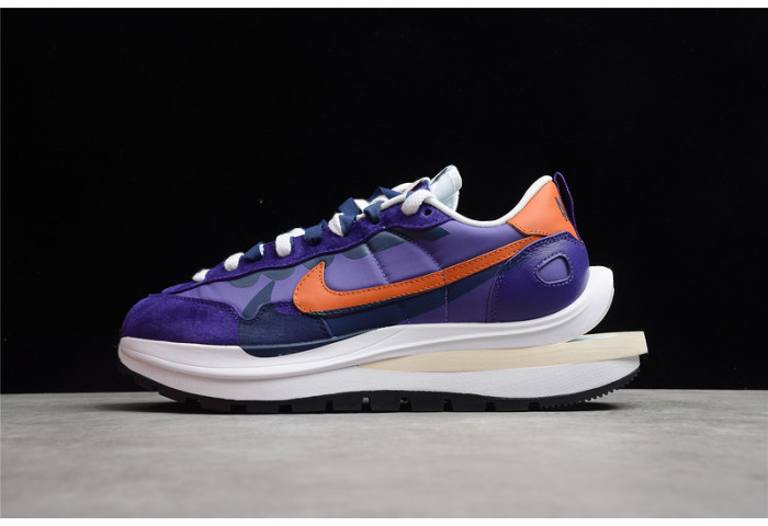NIKE VAPORWAFFLE SACAI DARK IRIS DD1875-500