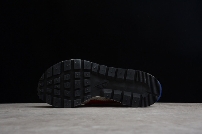 Sacai X VaporWaffle Sail CV1363-100