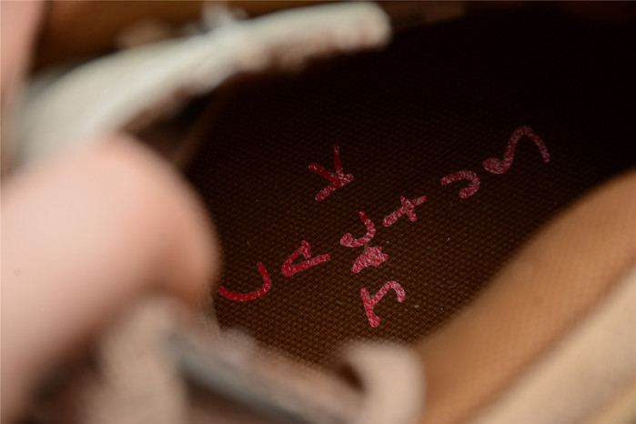 TRAVIS SCOTT X AIR JORDAN 6 BRITISH KHAKI DH0690-200