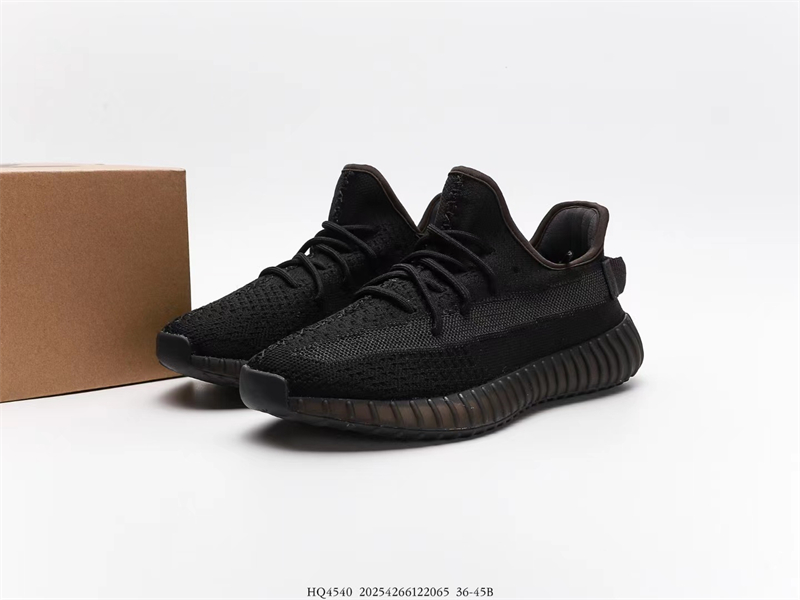 Adidas Yeezy Boost 350 V2 Onyx HQ4540