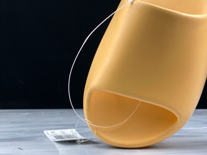 ADIDAS Yeezy Slide Desert Sand FW6344