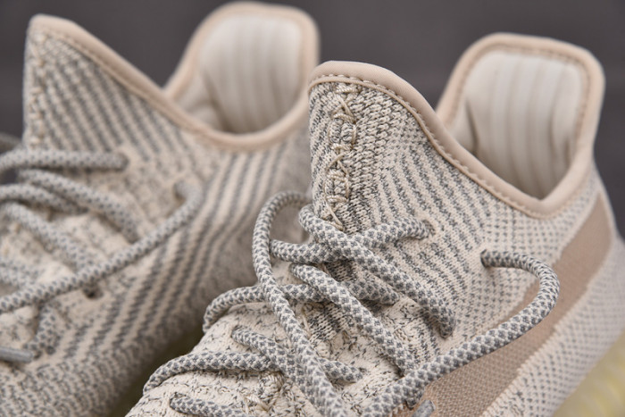 adidas Yeezy Boost 350 V2 Lundmark Reflective FV3254