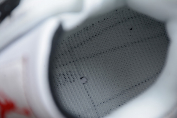 Air Jordan 4 OG White Cement  840606-192